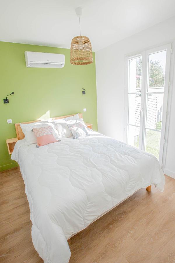 Le Vaisseau Maison Avec Piscine/Parking/Wifi/Plages 5Kms 레 마트 외부 사진