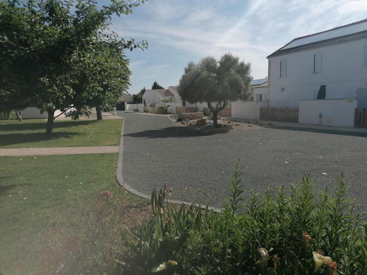 Le Vaisseau Maison Avec Piscine/Parking/Wifi/Plages 5Kms 레 마트 외부 사진